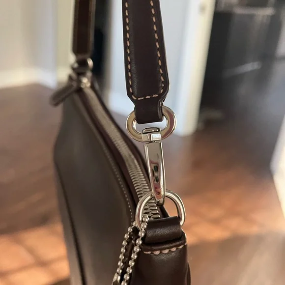 Coach Vintage leather Hampton 7785.  Dark brown - Picture 8 of 8